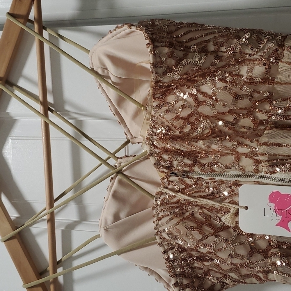 LATISTE cocktail Dress Strappy with Gold Glitter nwt small - Picture 9 of 14